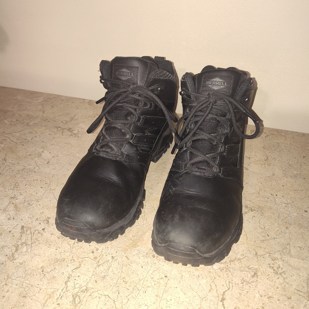 Merrell Boots - Picture 4 of 11
